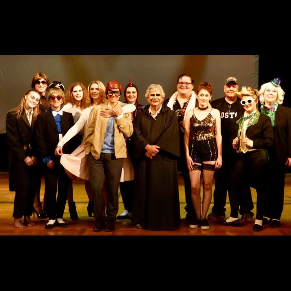 Meet your Posher, Misty - Picture 15 of 16